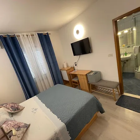 Gasthof Apartmens And Madunic V