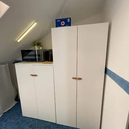 Apartmens And Madunic V 3* Split